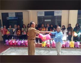 Kalurahan Pulutan Salurkan Bantuan APE untuk 9 Posyandu di Seluruh Padukuhan